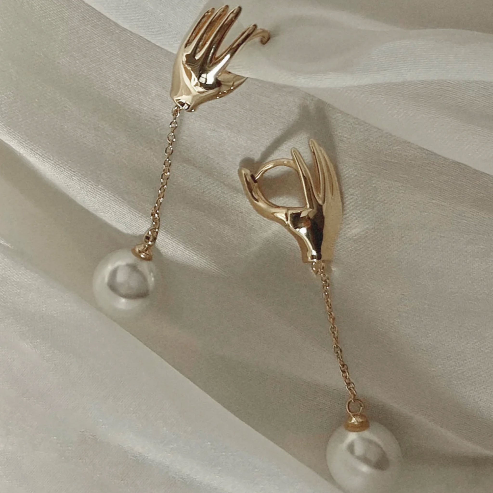 Mod + Jo - Joline Drop Earrings - Mother Of Pearl